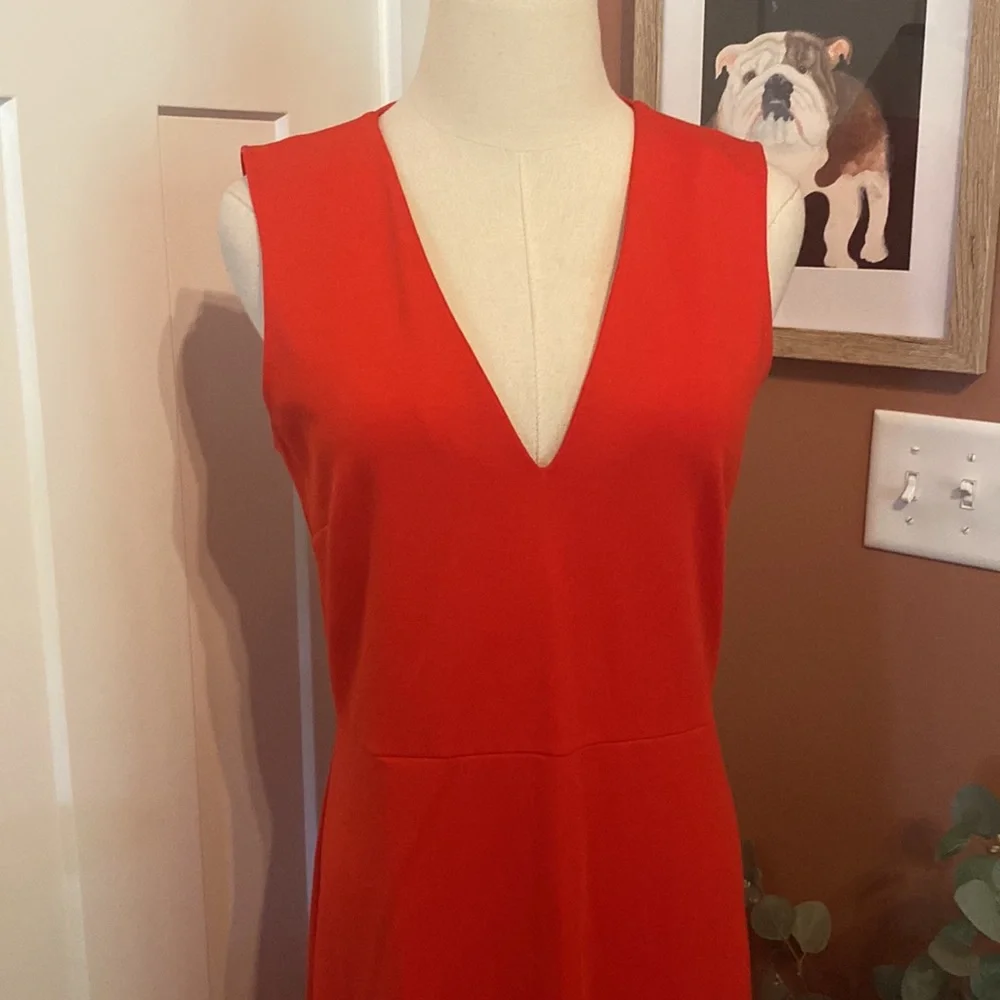 J.Crew 365 Red Stretch Ponte sheath v-neck 8 flare hem sleeveless zipper dress - Picture 3 of 16